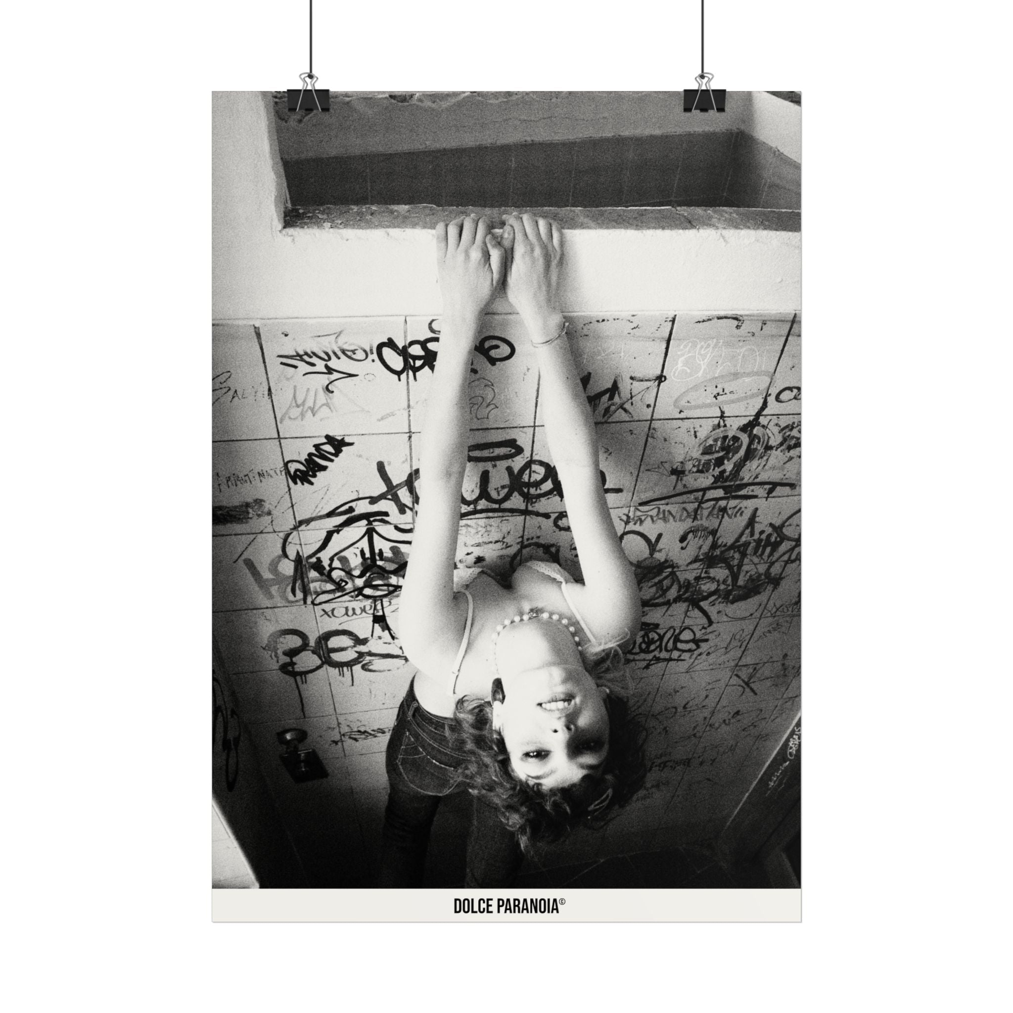 Black & White Retro Poster — Sofia